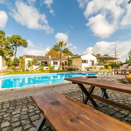 E Floresta Villa *