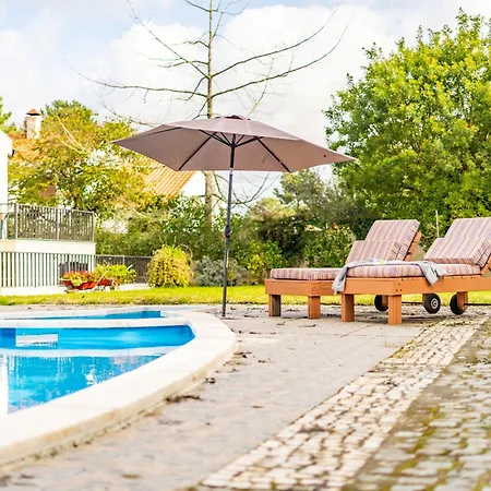 Villa E Floresta Aroeira (Setubal)
