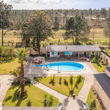E Floresta Villa *
